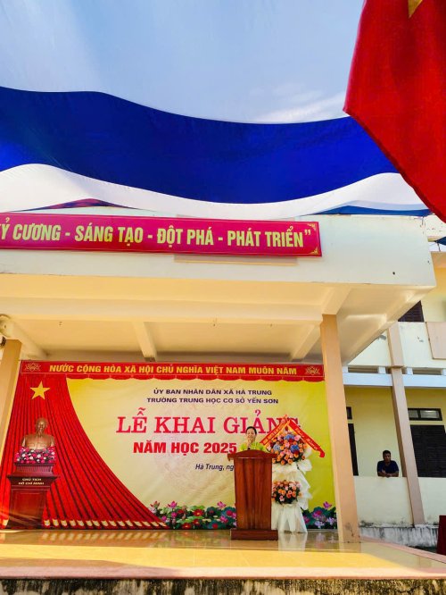 Phát biểu của HT nhà trường.jpg